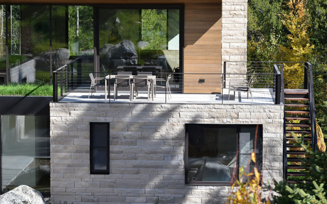 Silvertip Limestone 9468