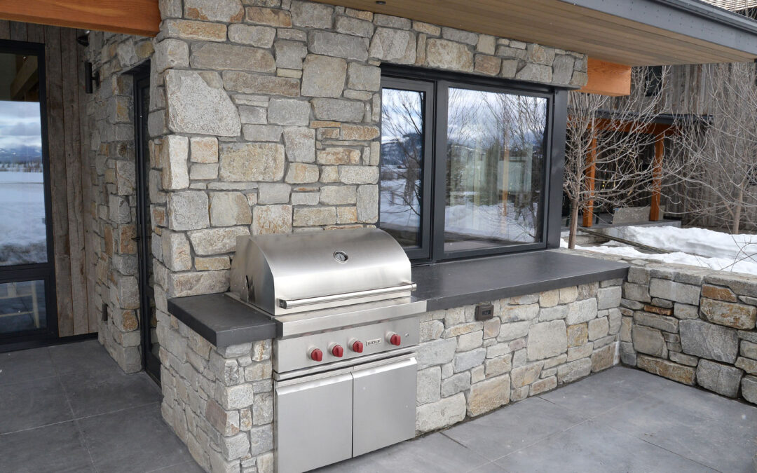 Tumbled Chief Cliff 6016 | Select Stone