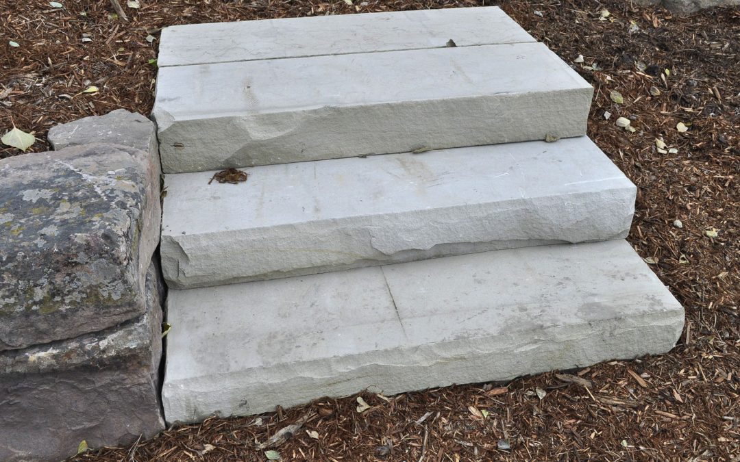 Shiloh Sandstone Treads