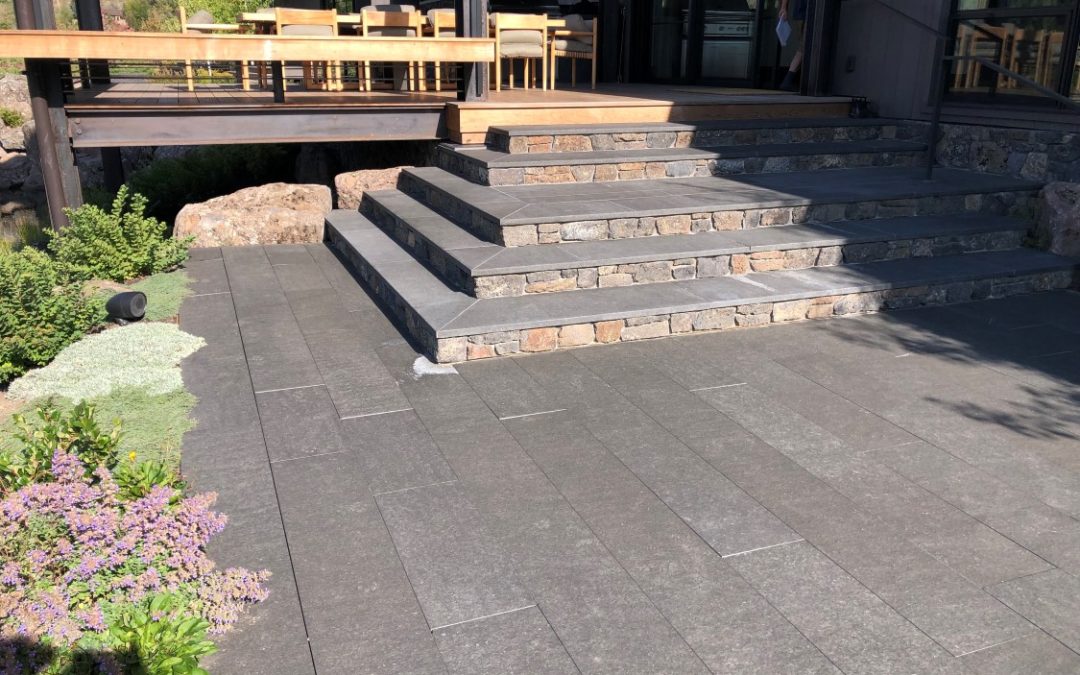 Flamed Basalt Paving