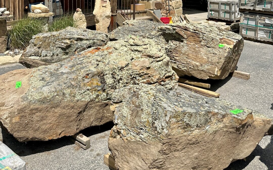 Extraordinary Boulders