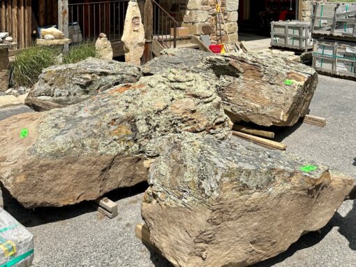 Extraordinary Boulders